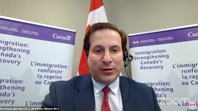 加拿大移民新政4万留学生名额已抢光！网站2次瘫痪！