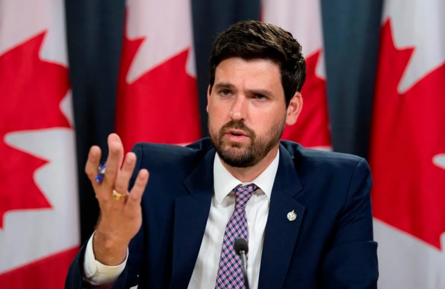 官宣，接种国药/科兴可入境加拿大，加拿大新任移民部长宣布新政